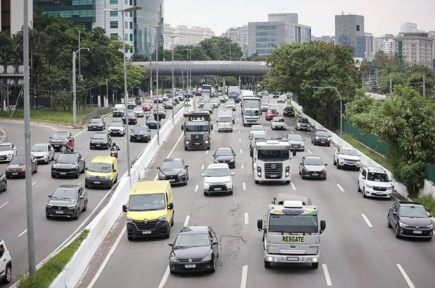 IPVA 2026 em SP: calendário de abril segue com vencimento para placas finais