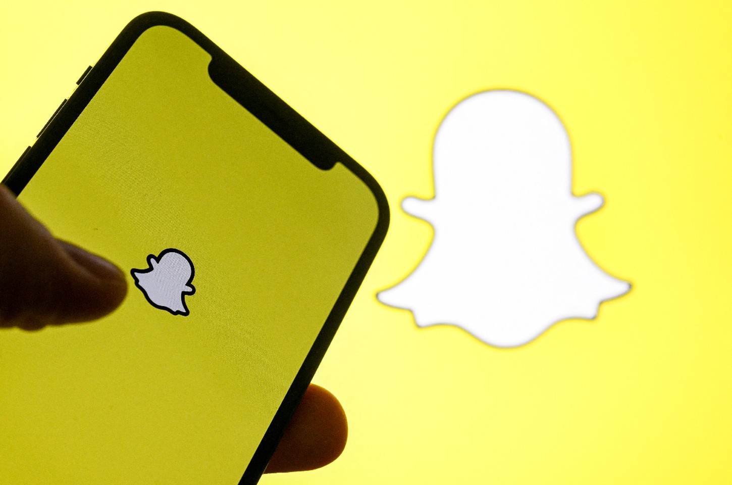 Snap demite 1.000 funcionários citando avanços da IA como motivo
