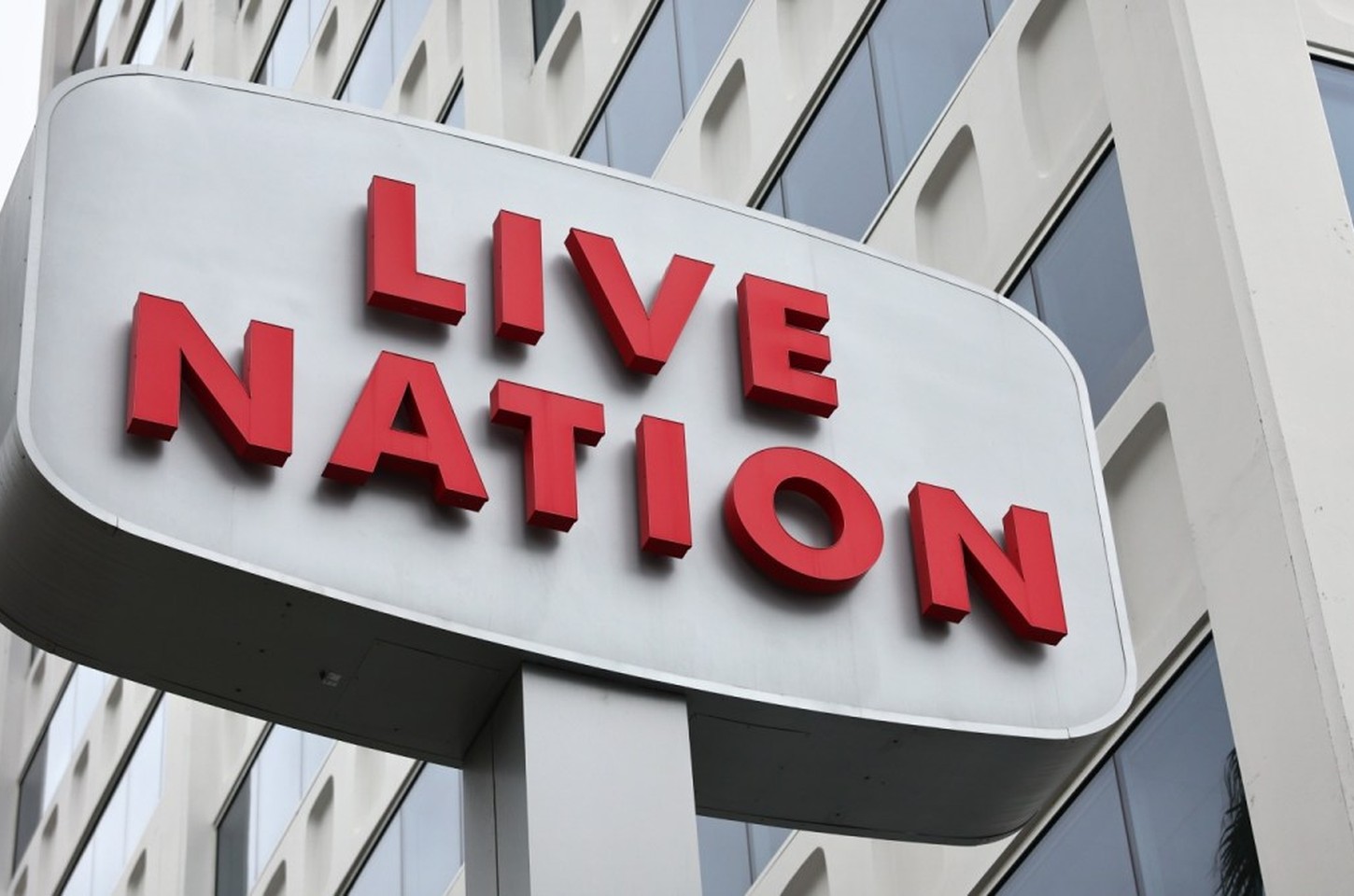 Live Nation condenada por monopólio: mensagens internas revelam desprezo por clientes