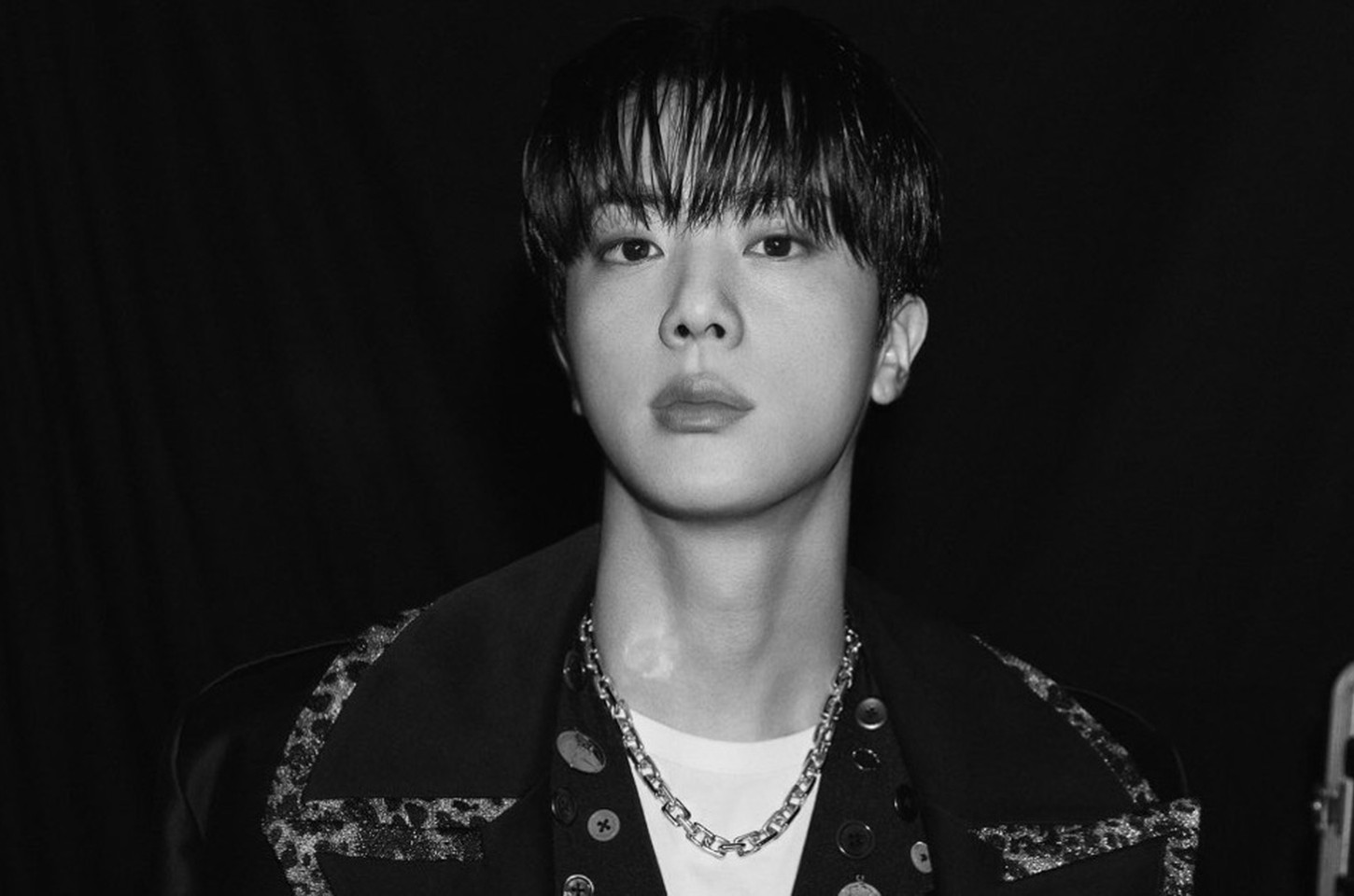 Jin revela como transformou turnê modesta do BTS em megaevento mundial